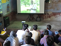 Los videos ayudan a las comunidades rurales a descubrir técnicas agrícolas sostenibles.